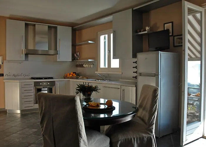 'casa Domenica' Mit Blick Aufs Wasser By Interhome