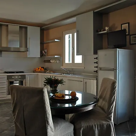 'casa Domenica' Mit Blick Aufs Wasser By Interhome