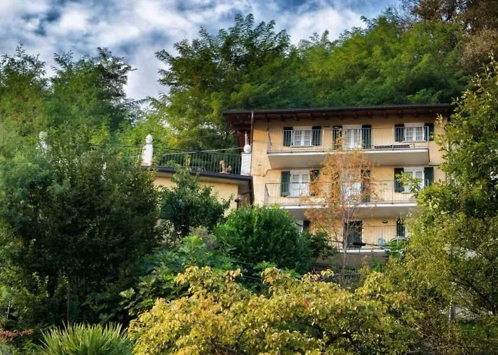 'casa Domenica' Mit Blick Aufs Wasser By Interhome Apartmán Gravedona